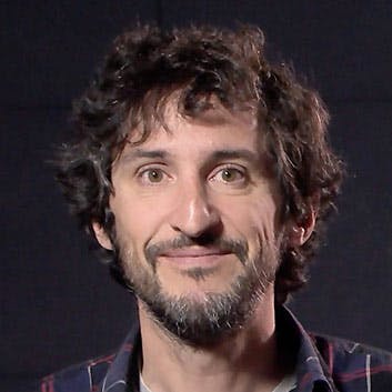 Dr. Luis Buzón